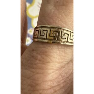 10k Band With Key Motif 2.48 Grams